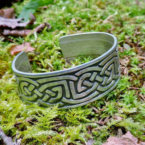 Grail Quest Cuff