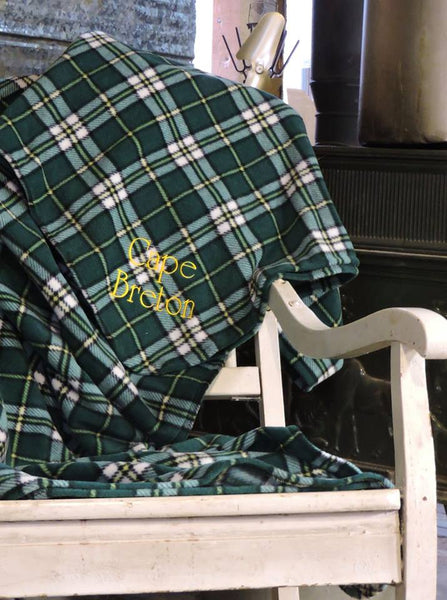 Blanket~Fleece Tartan