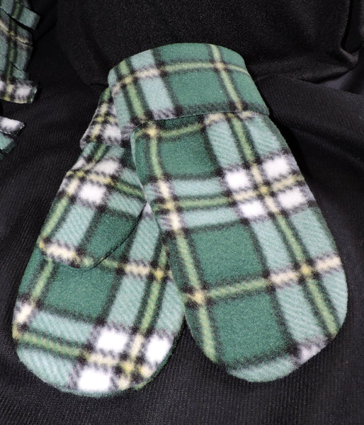 Cape Breton tartan mittens