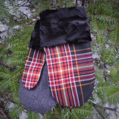 Mittens~Firefighter's Tartan