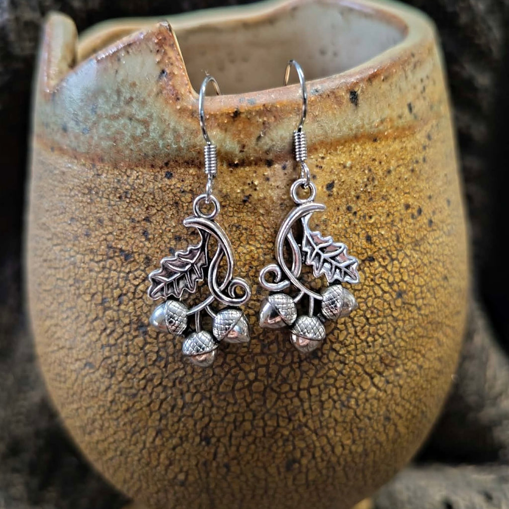 Acorns Earrings