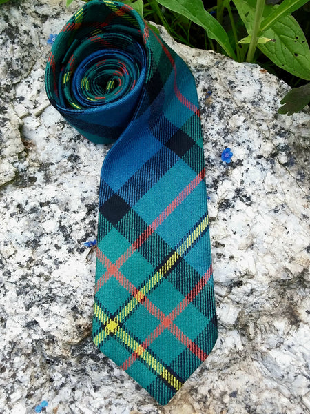Necktie~Skinny Speciality Tartan 100% Wool